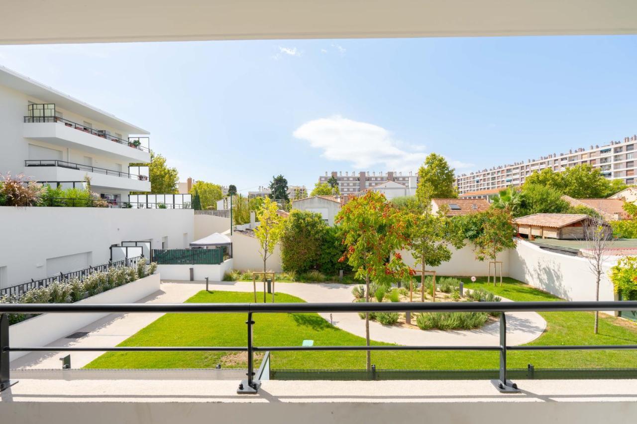 T2 Entre La Plage Et Le Velodrome-Terrasse / Parking Marseille Exterior photo